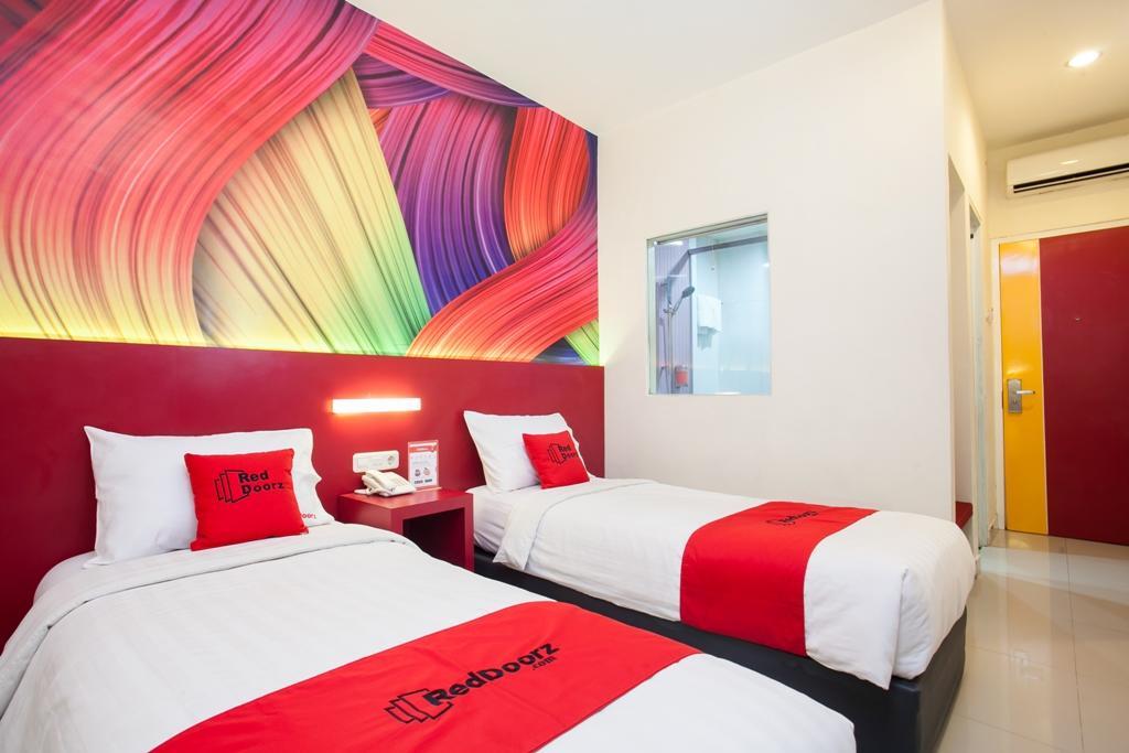 Reddoorz Near Hawaii Water Park Hotel Malang Ngoại thất bức ảnh